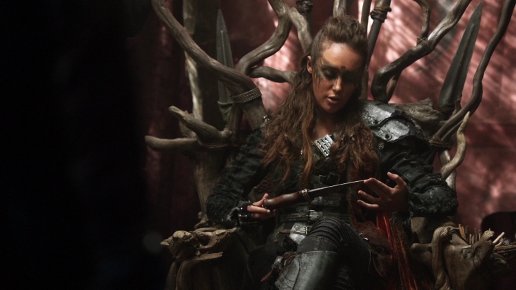 adc_tvshows_the100_207_004.jpg