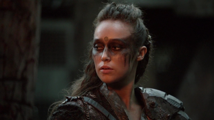 adc_tvshows_the100_209_078.jpg