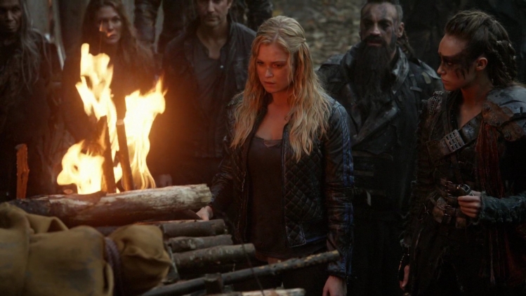 adc_tvshows_the100_209_092.jpg