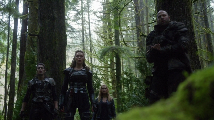 adc_tvshows_the100_210_031.jpg