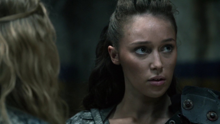 adc_tvshows_the100_212_041.jpg