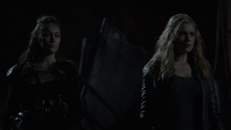 adc_tvshows_the100_213_039.jpg