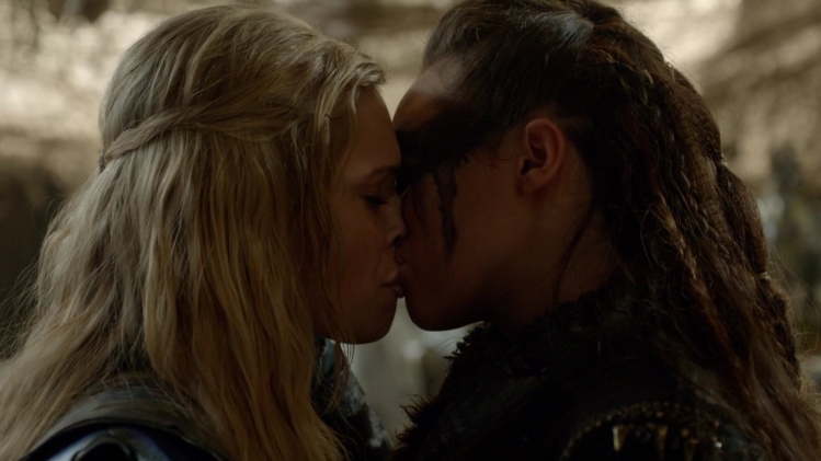 adc_tvshows_the100_214_162.jpg